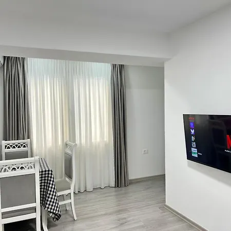 Center Blloku - Elegant 01 Apartman *
